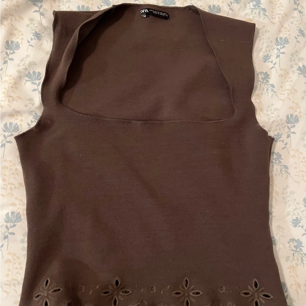 Zara Medium Brown Flower Cut Out Sleeveless Top Tank Top